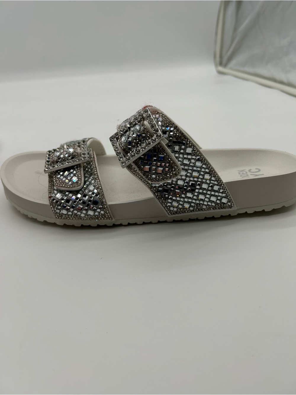 Madden NYC Crystal-Embellished White Slide Sandals. Size 10 - Picture 3 of 6